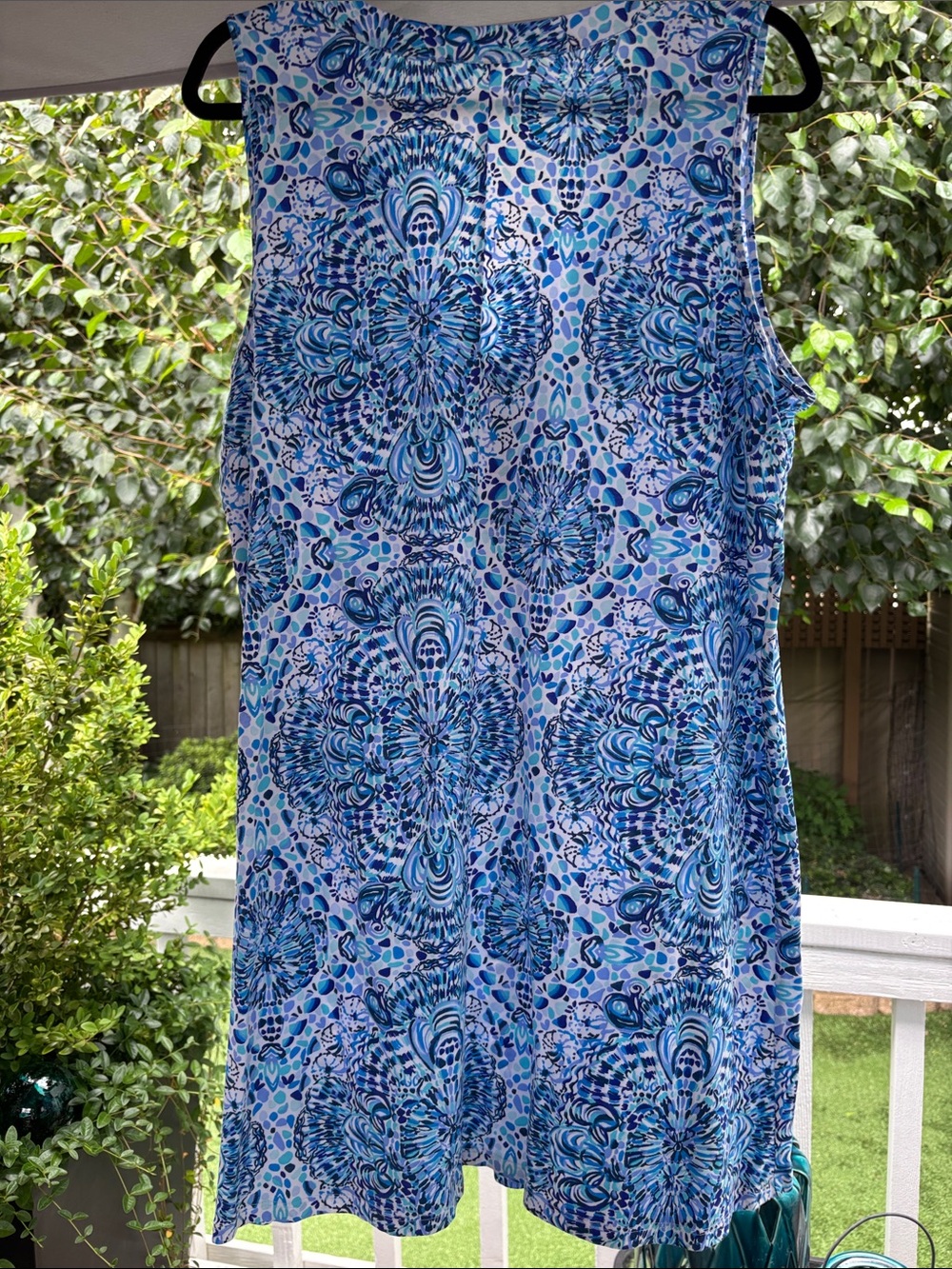 Lilly Pulitzer Amina “Call My Shell Phone” Blue Sleeveless V-Neck Shift Dress XL - Picture 2 of 4